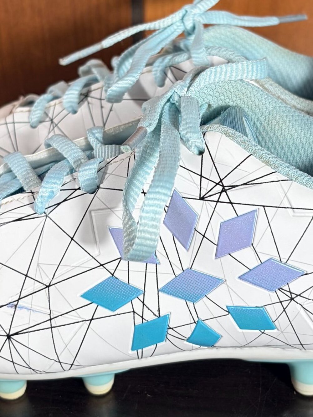 Rip It Sports Girls Soccer Softball Cleats Teal/White 2 - EUC